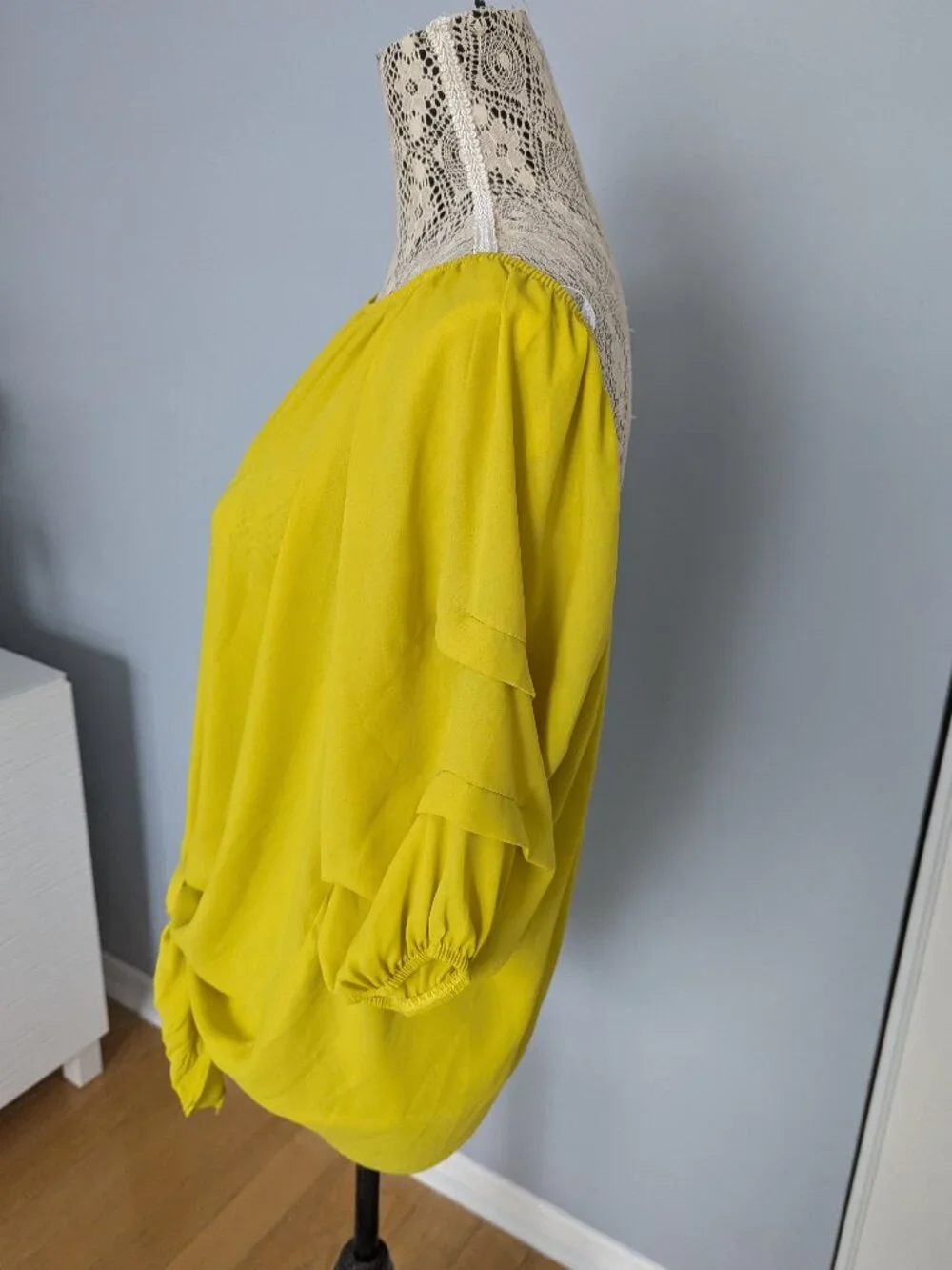 Joseph Ribkoff blouse - Picture 2 of 6